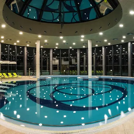 Balneo Dianamar Хотел *