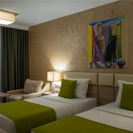 Balneo Dianamar Хотел *