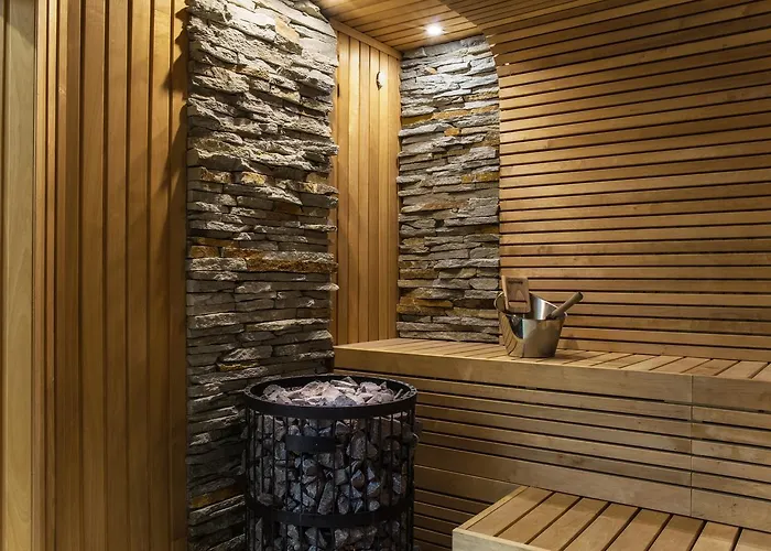 Balneo Dianamar Хотел *