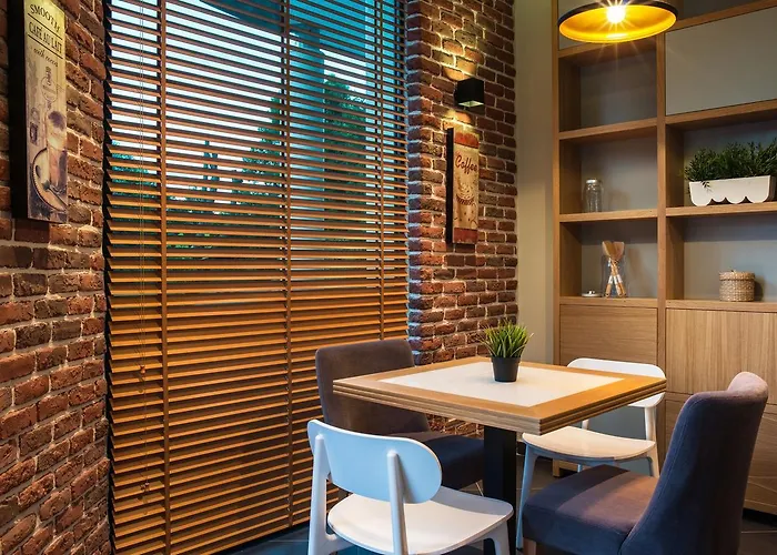 Balneo Dianamar Хотел *