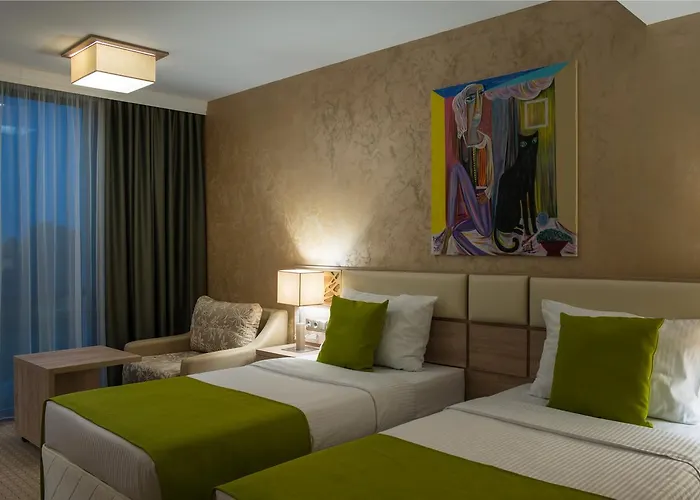 Balneo Dianamar Хотел *